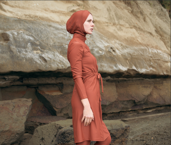 Modest Swimwear for Tall Ladies: Confidence, Coverage & Comfort