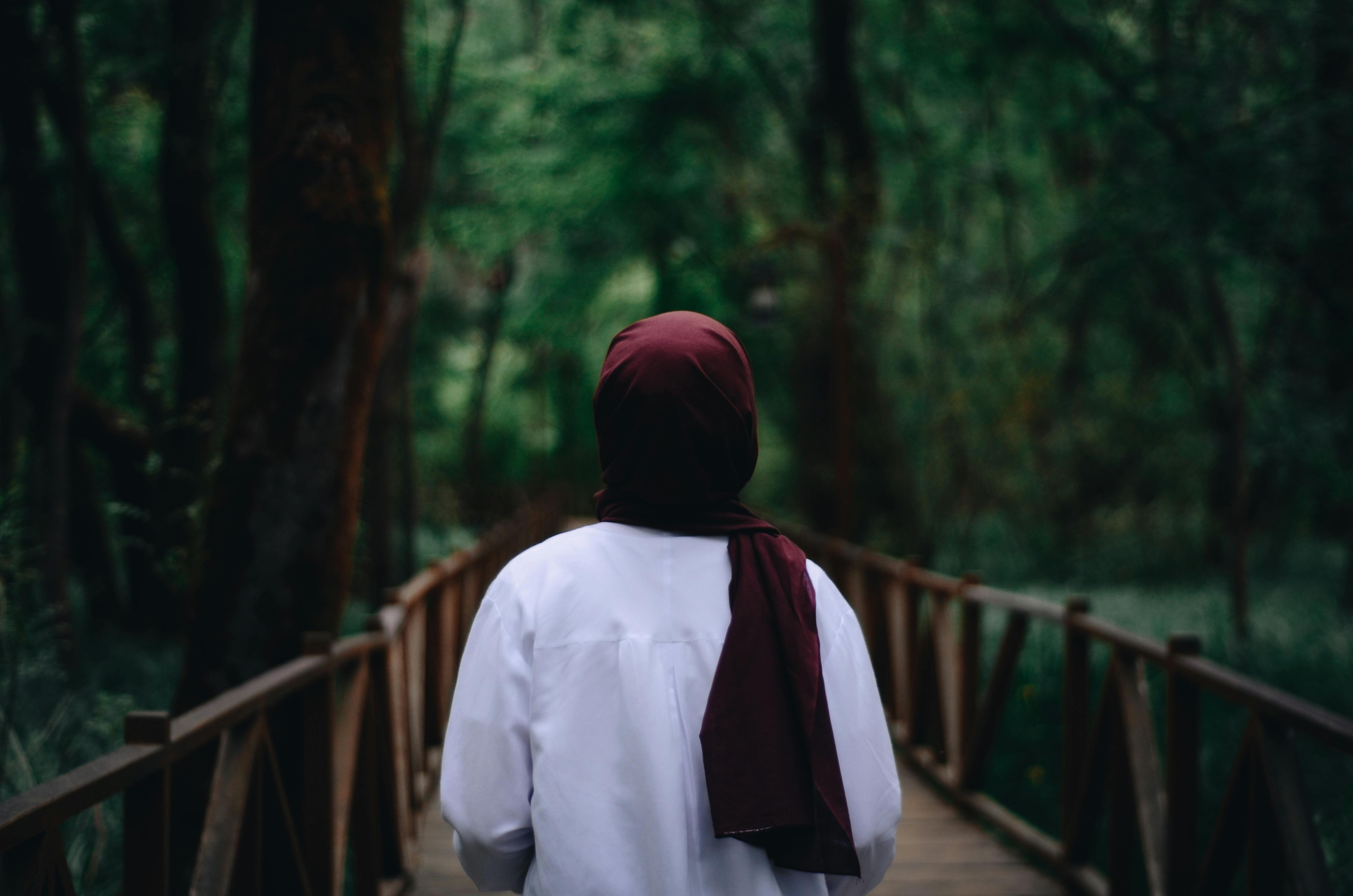 A Muslim Woman’s Guide to Modest Lifestyle – WOMMO