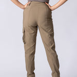 Safari cargo pants in khaki or olive colour. With stretchy fabric, extra leg pockets and back pockets. 